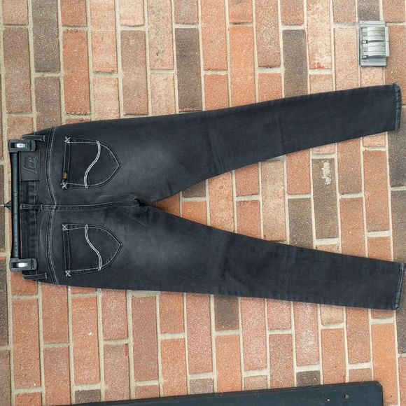 Mr. Lee Jeans - Picture 4 of 13